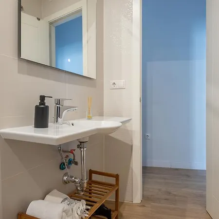 Puerta Real Centro Apartment Granada