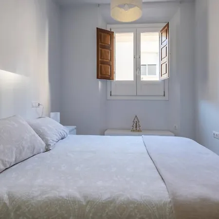 Puerta Real Apartman *